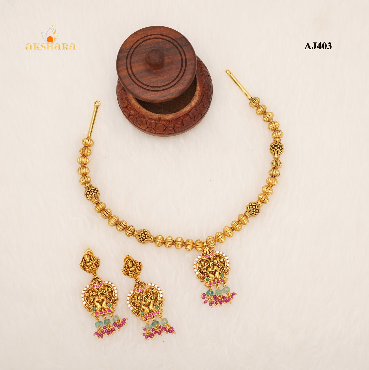 Jigini Necklace