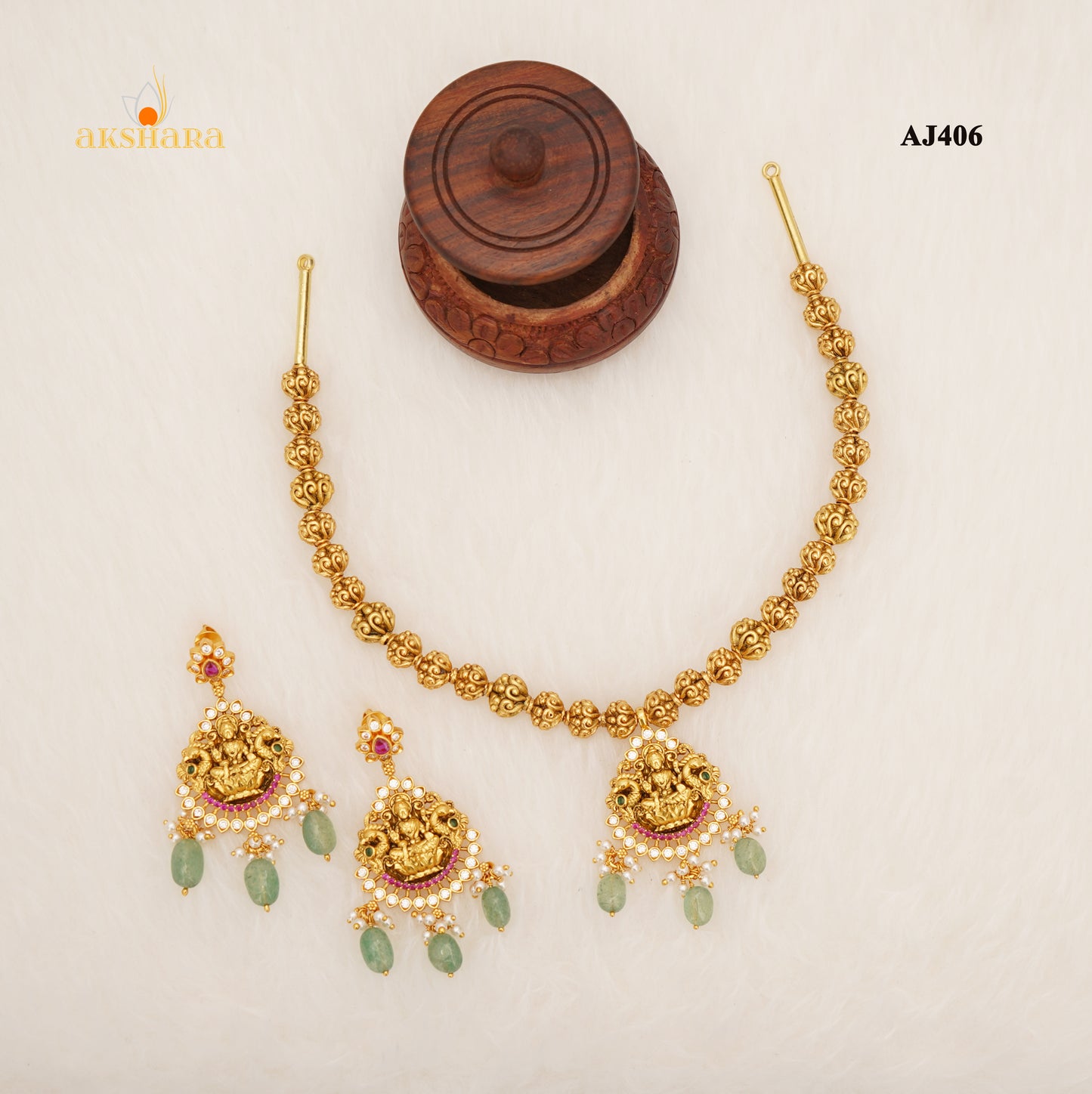 Jigini Necklace