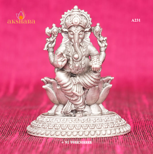 Padmam Ganesh 2D Idol