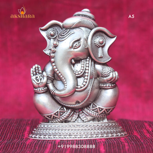 North Ganesh 2D Idol